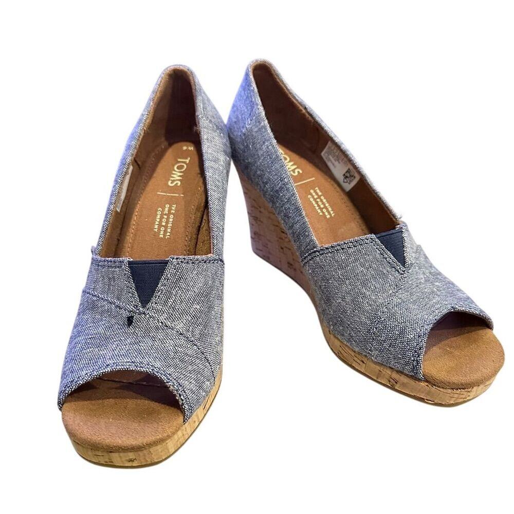 TOMS Women's Blue Chambray Wedge Slip-On Peep Toe Heels Casual size 6 - Picture 2 of 13